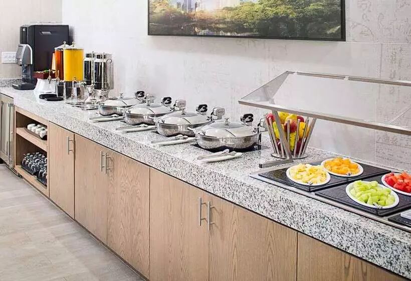 酒店 Hilton Suites Atlantaperimeter