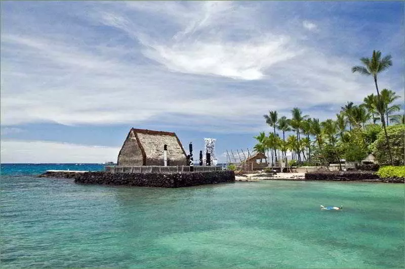 Отель Kona Seaside