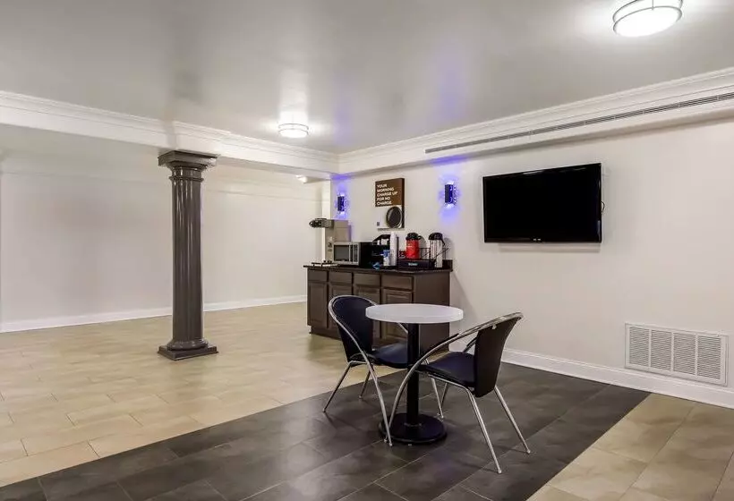 Motel 6 North Little Rock, Ar   Mccain