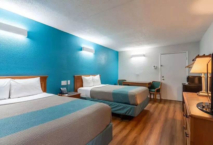 Motel 6 North Little Rock, Ar   Mccain