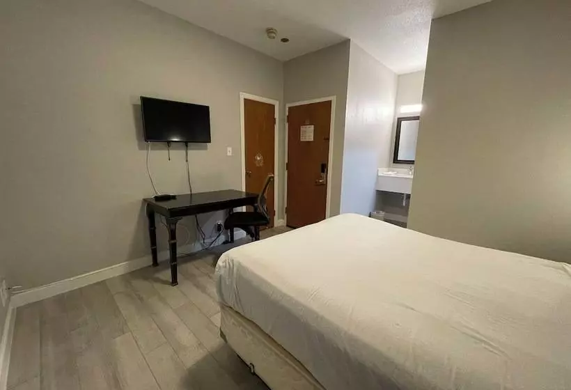 Отель Marina Inn