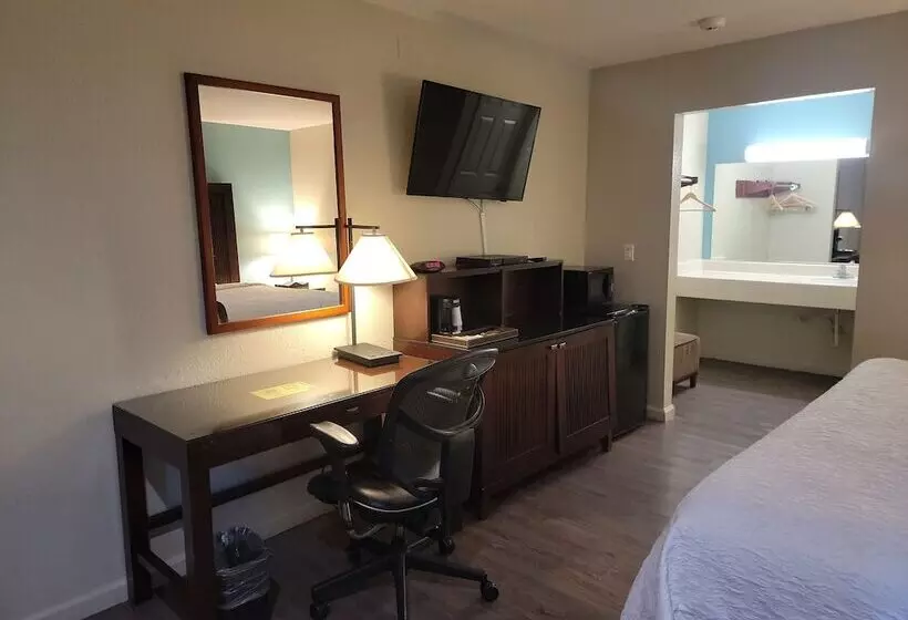 호텔 Mission Inn And Suites