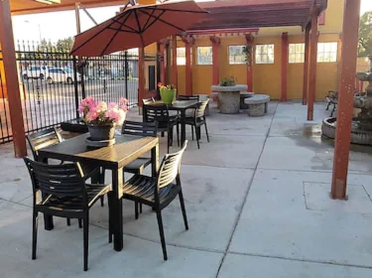 호텔 Mission Inn And Suites