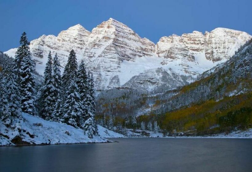 Hotel Molly Gibson Lodge