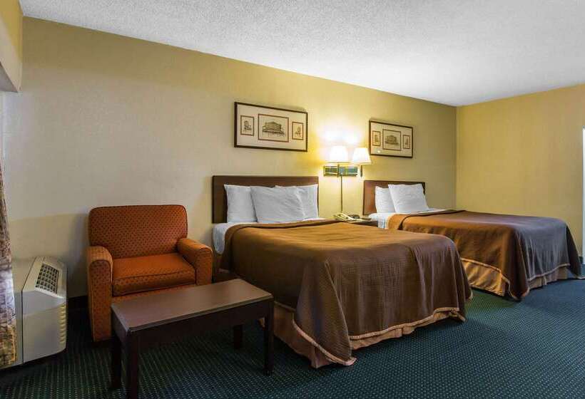 هتل Rodeway Inn & Suites