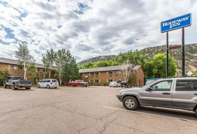 Отель Rodeway Inn