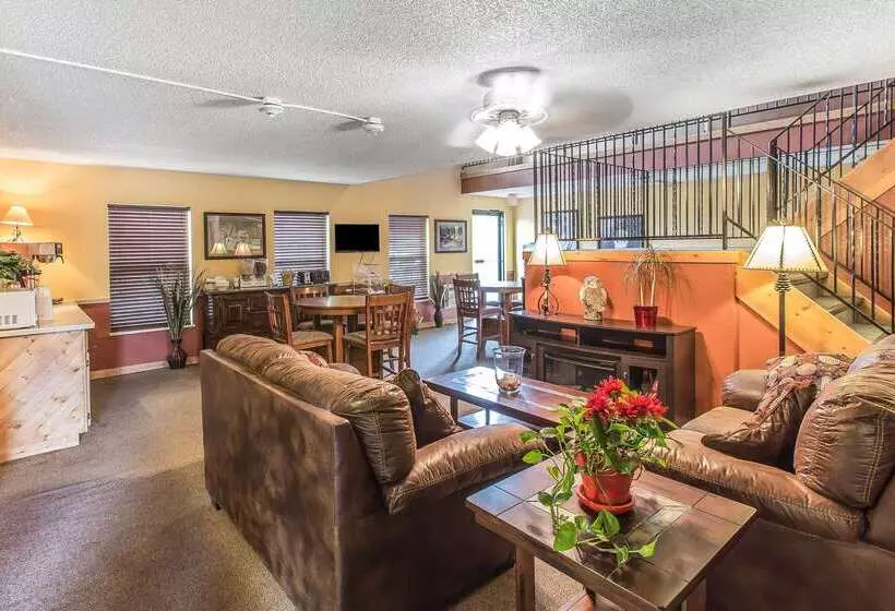 Отель Rodeway Inn