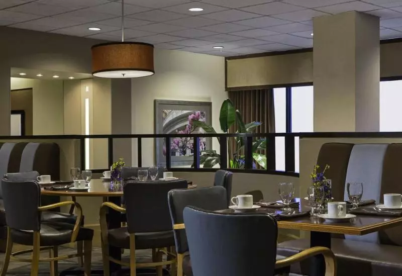 ホテル Sheraton Houston Brookhollow