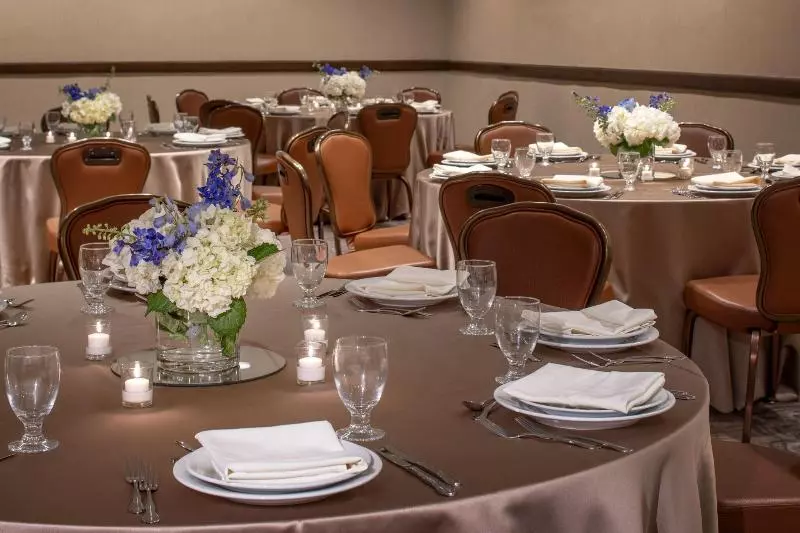 ホテル Sheraton Houston Brookhollow