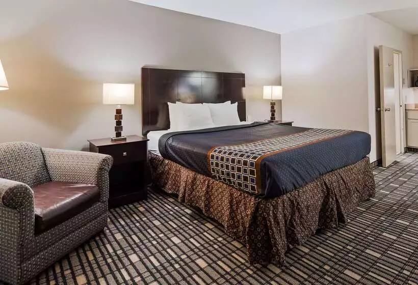 Surestay Plus Hotel By Best Western Lubbock Medical Center