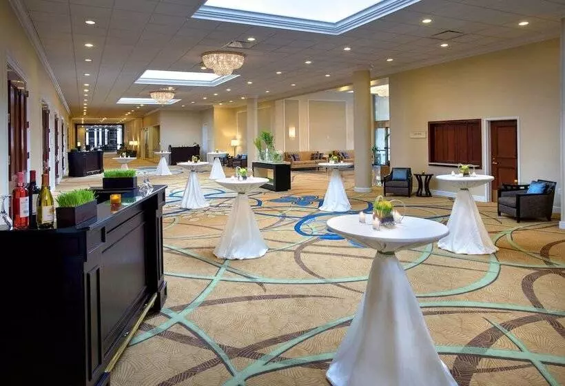 Otel Teaneck Marriott At Glenpointe