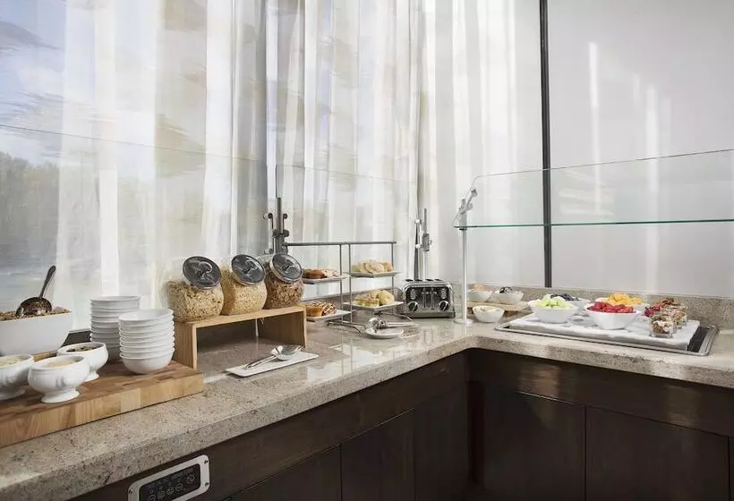 Otel Teaneck Marriott At Glenpointe