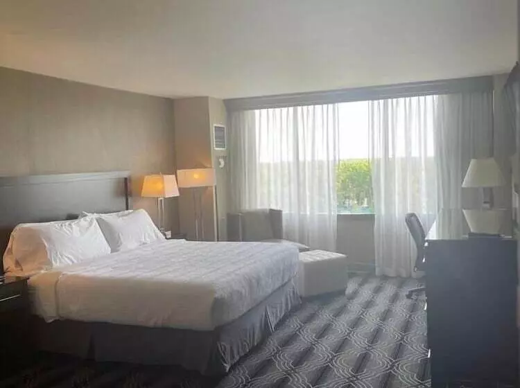 Grand Resort Hotel   Mt Laurel   Philadelphia