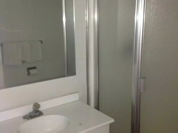 호텔 American Budget Inn And Suites Modesto