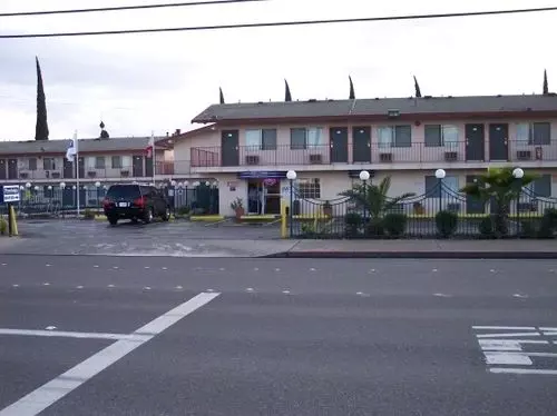 호텔 American Budget Inn And Suites Modesto