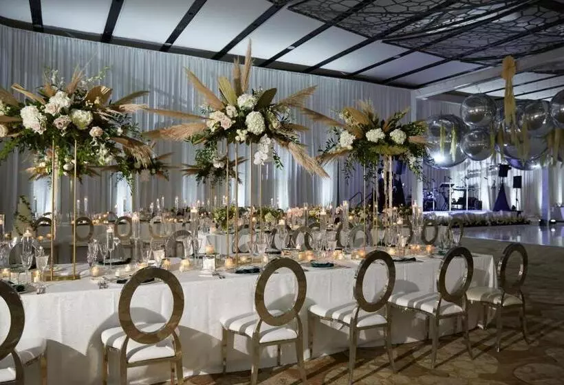 Jw Marriott Marco Island Beach Resort