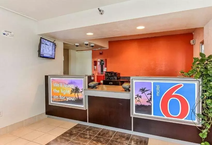 Motel 6salinas, Ca South Monterey Area