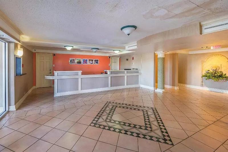 Motel 6grand Prairie, Tx  Interstate 30