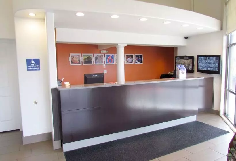 Motel 6 Vancouver, Wa