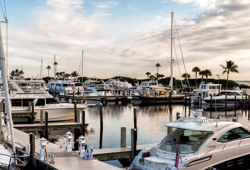 Resort At Longboat Key Club