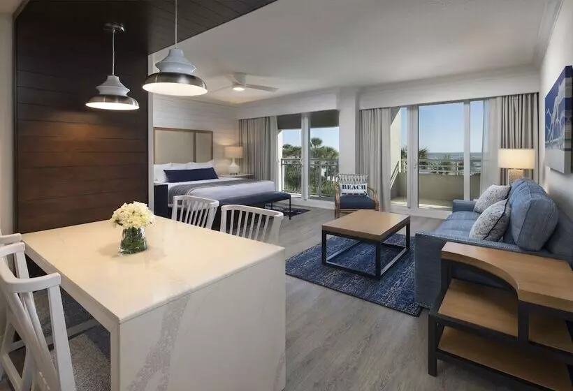 Resort At Longboat Key Club