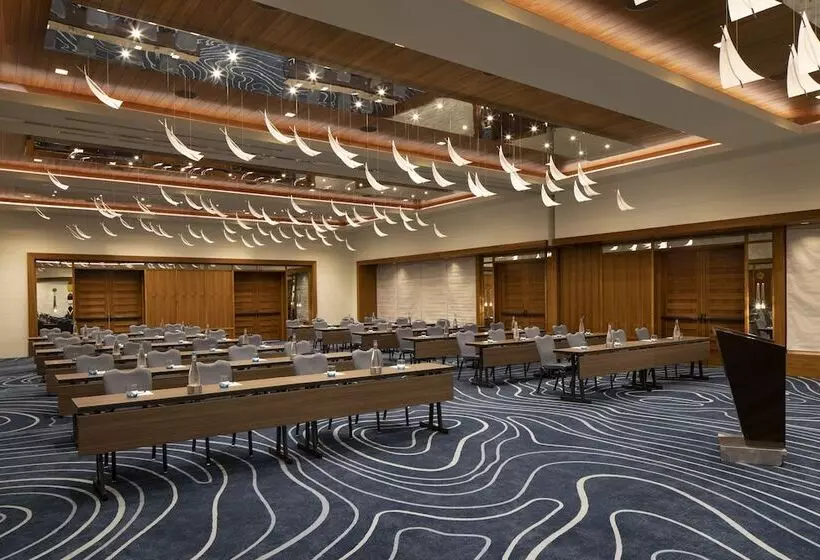 Resort At Longboat Key Club