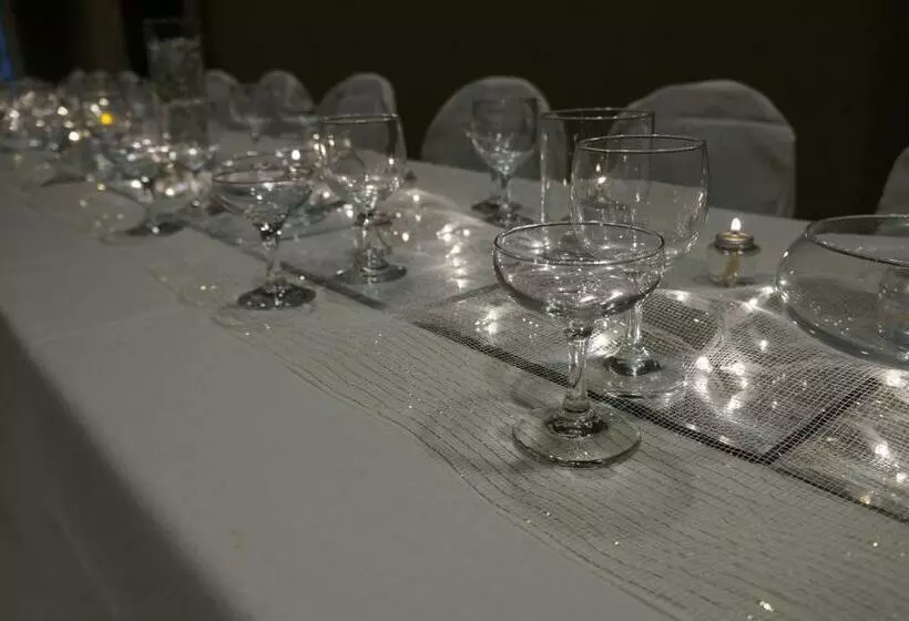 The Biltmore Hotel & Suites Main Avenue