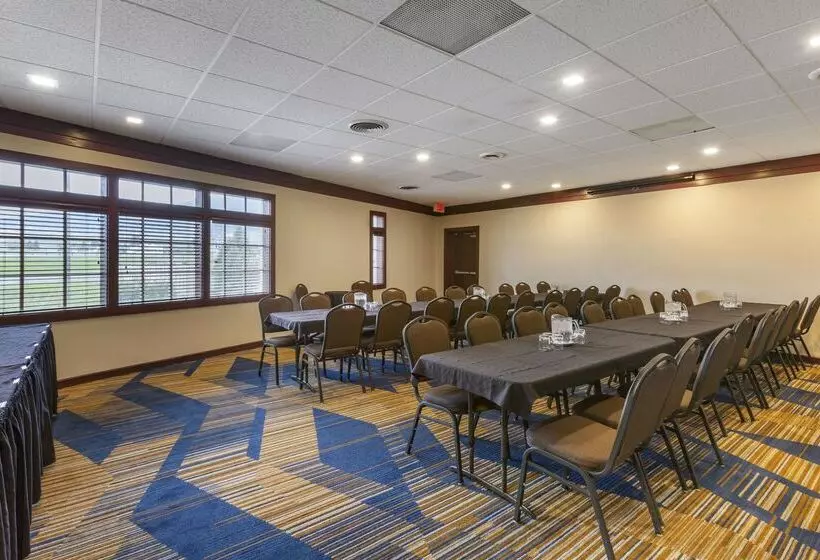 هتل Best Western Plus Butte Plaza Inn