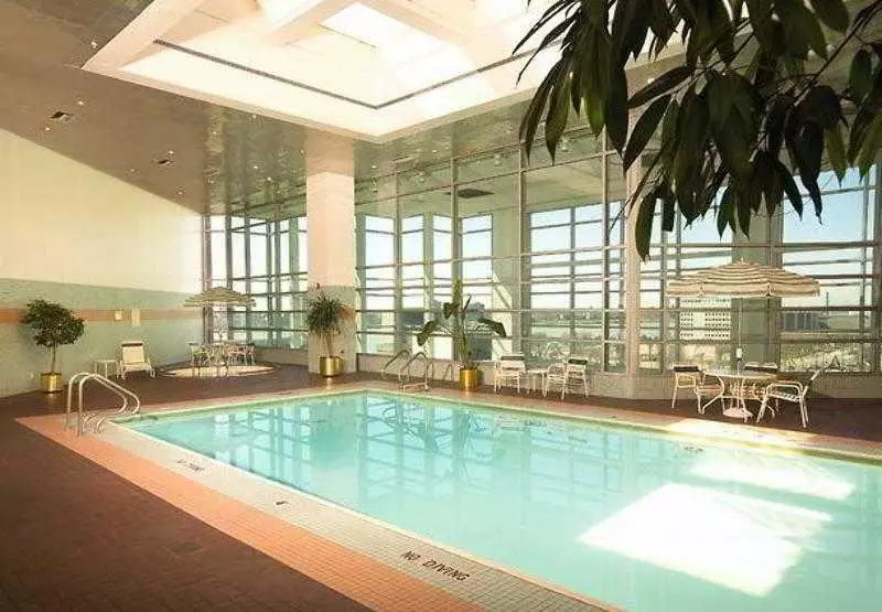 酒店 Courtyard By Marriott Detroit Downtown