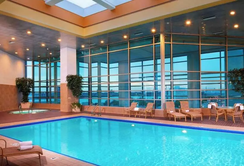 酒店 Courtyard By Marriott Detroit Downtown