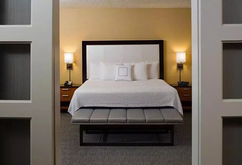 Отель Courtyard Montvale