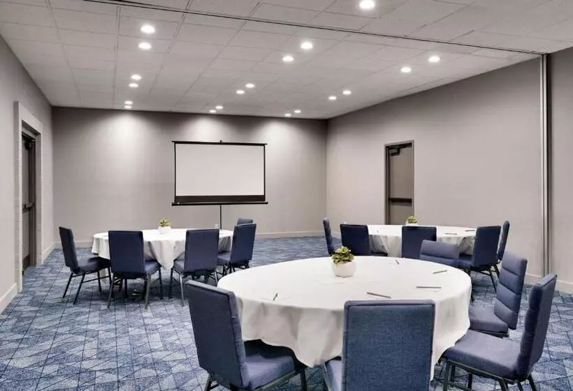 فندق Courtyard By Marriott Ogden