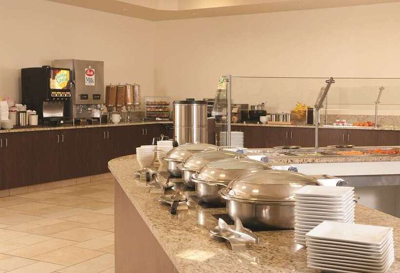 فندق Embassy Suites By Hilton Nashville Airport