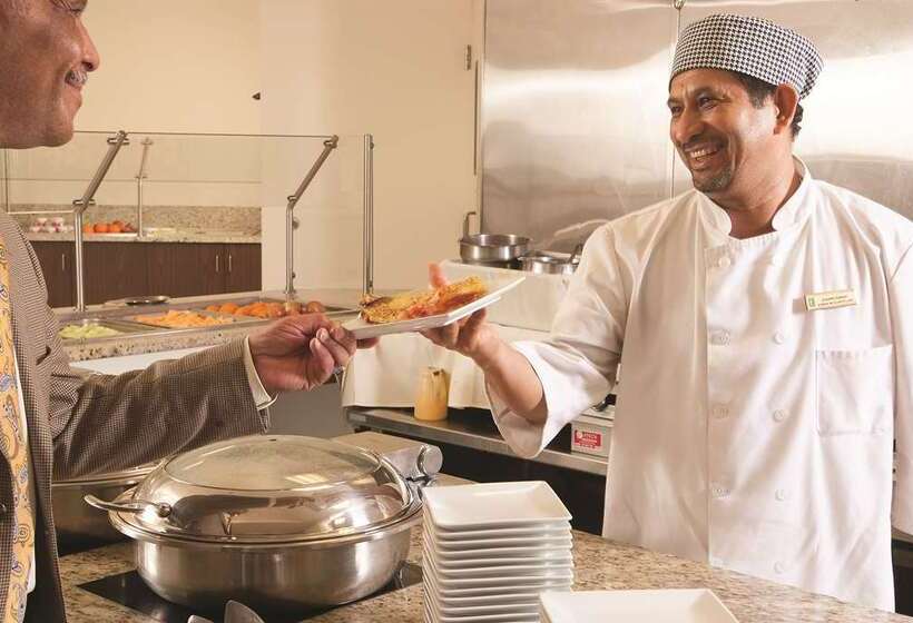 فندق Embassy Suites By Hilton Nashville Airport