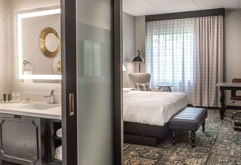 Hotel Hilton Appleton Paper Valley