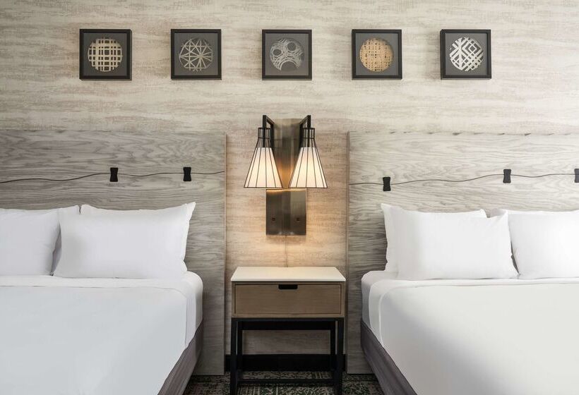 Hotel Hilton Appleton Paper Valley