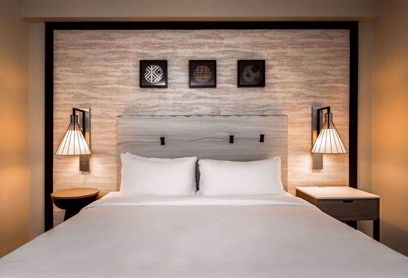 Hotel Hilton Appleton Paper Valley