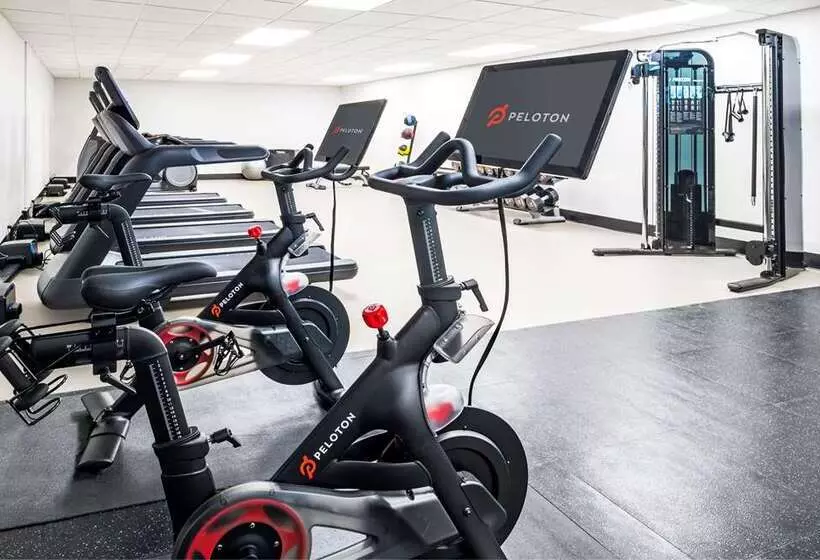 Hotel Hilton Appleton Paper Valley