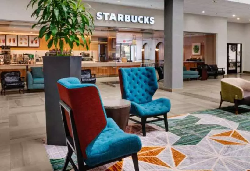 Hotel Hilton Appleton Paper Valley