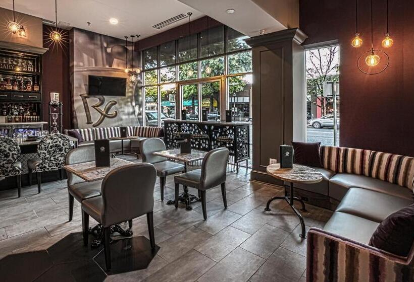 ホテル Indigo Birmingham Five Points S Uab, An Ihg