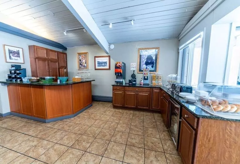 호텔 Pokolodi Lodge