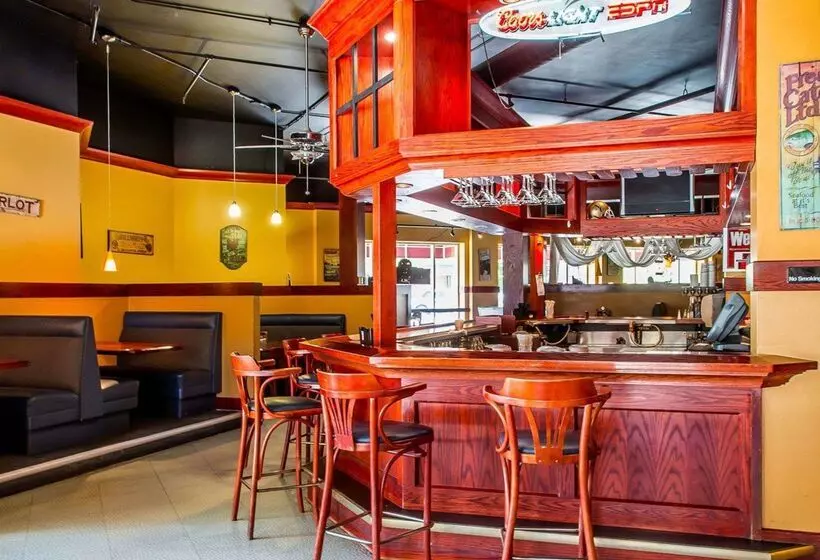 호텔 Quality Inn And Conference Center Greeley Downtown