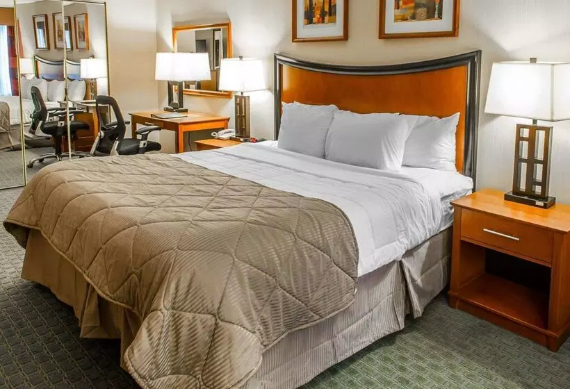 호텔 Quality Inn And Conference Center Greeley Downtown