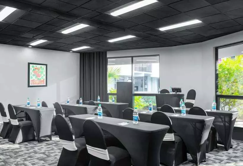 فندق Quality Inn Miami South