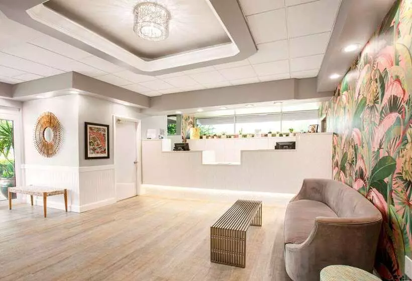 فندق Quality Inn Miami South