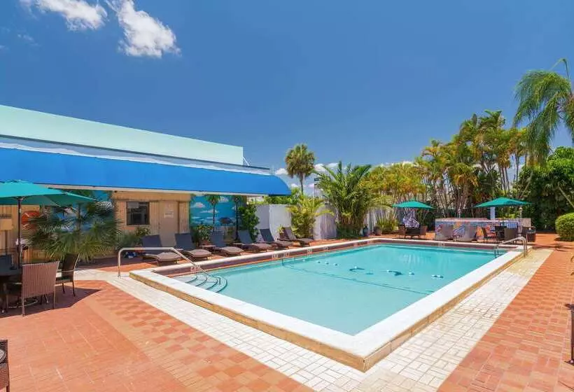 فندق Quality Inn Miami South