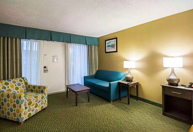 ホテル Quality Inn Oceanfront