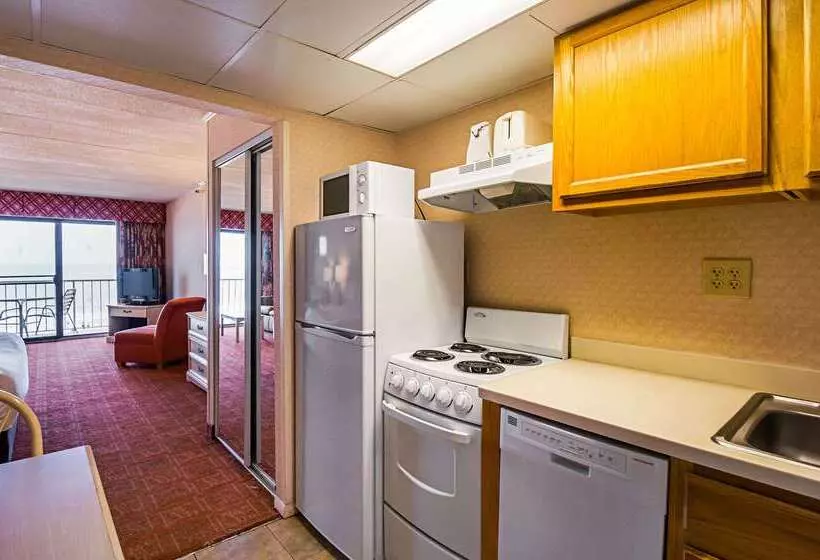 ホテル Quality Inn Oceanfront