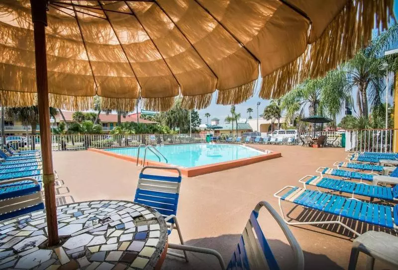 فندق Quality Inn & Suites Eastgate Kissimmee