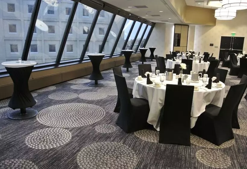 בית מלון כפרי Radisson Blu Fargo